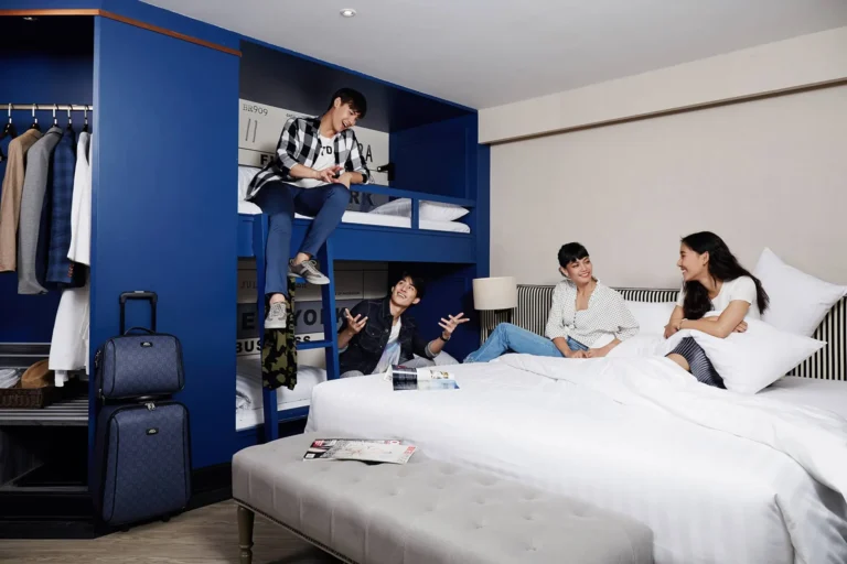 FAMILY JOURNEY ROOM2